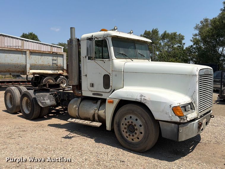image for item FK4089 1996 Freightliner FLD 