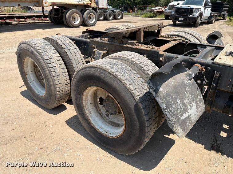 image for item FK4089 1996 Freightliner FLD 