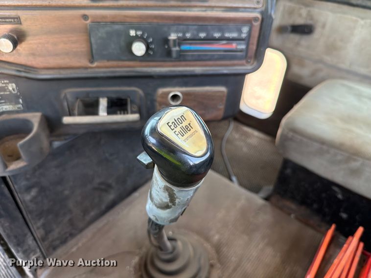 image for item FK4089 1996 Freightliner FLD 