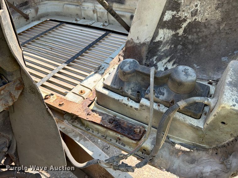 image for item FK4089 1996 Freightliner FLD 