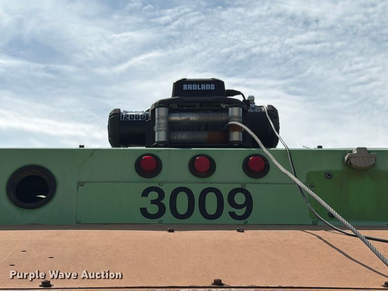 image for item FK4104 2009 Autocar WXLL refuse truck