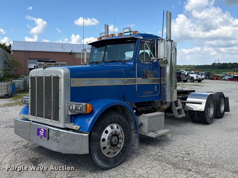 1996 Peterbilt 378 semi truck