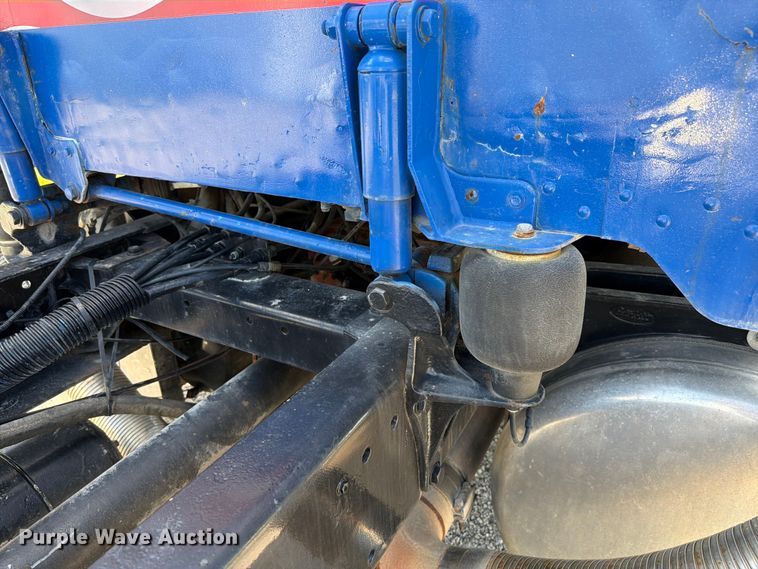 image for item FK4117 1996 Peterbilt 378 semi truck