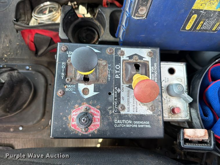 image for item FK4117 1996 Peterbilt 378 semi truck