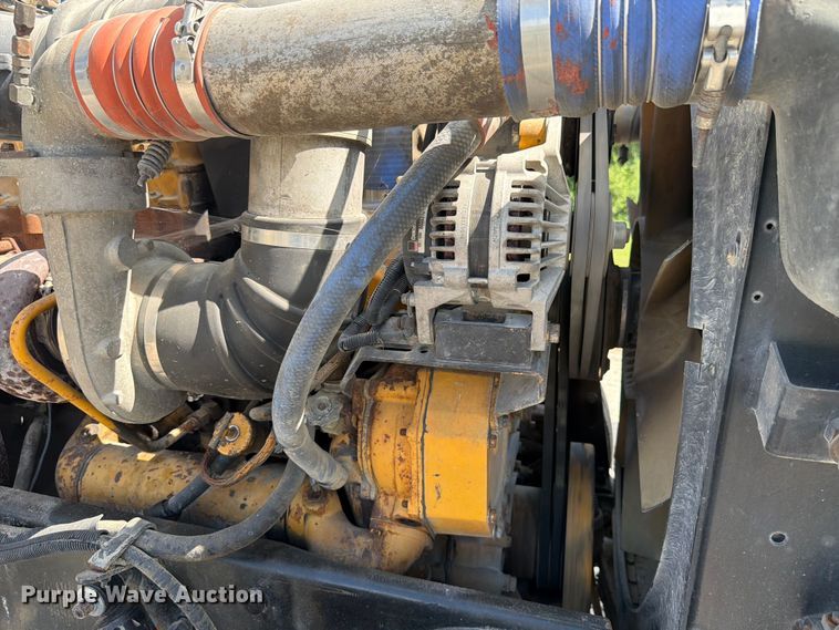 image for item FK4117 1996 Peterbilt 378 semi truck