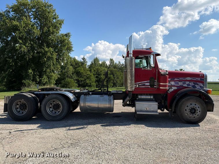 image for item FK4118 1994 Peterbilt 379 semi truck