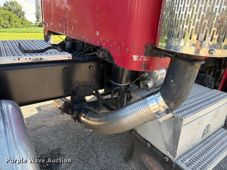 image for item FK4118 1994 Peterbilt 379 semi truck