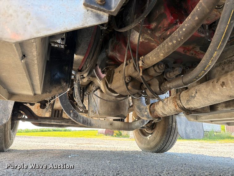 image for item FK4118 1994 Peterbilt 379 semi truck