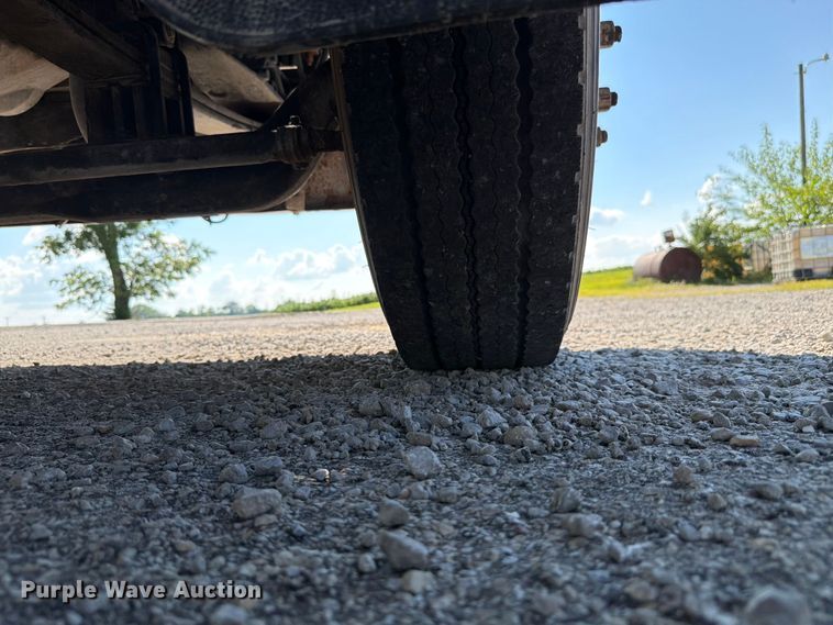 image for item FK4118 1994 Peterbilt 379 semi truck