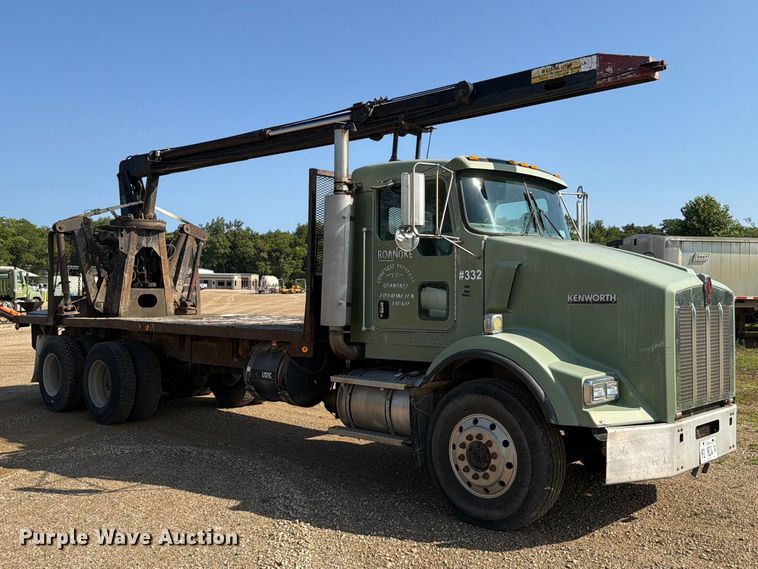 image for item FK4123 2003 Kenworth T800 crane truck