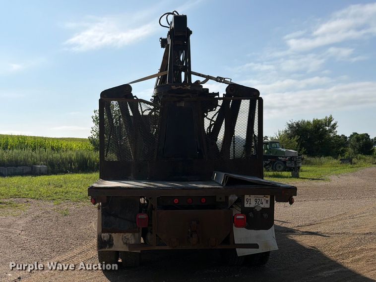 image for item FK4123 2003 Kenworth T800 crane truck