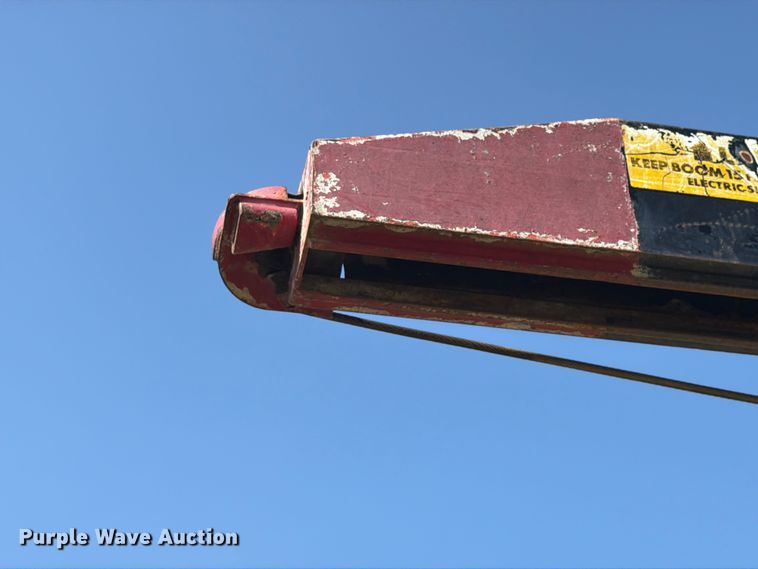 image for item FK4123 2003 Kenworth T800 crane truck