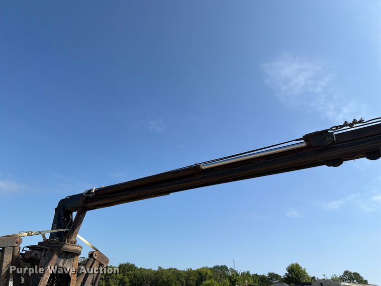 image for item FK4123 2003 Kenworth T800 crane truck