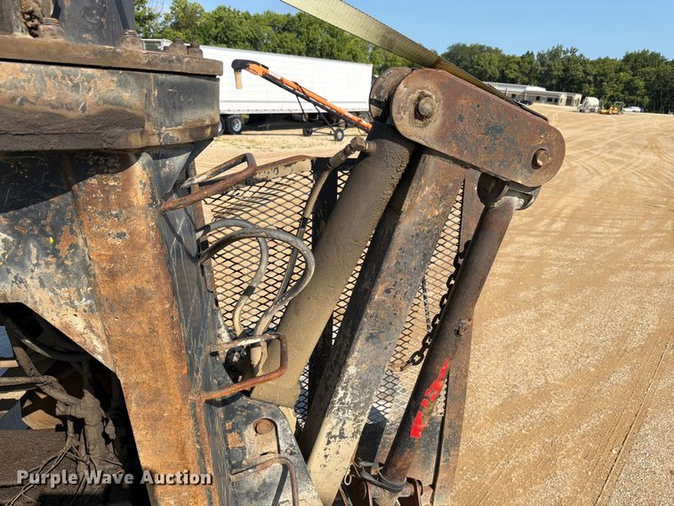 image for item FK4123 2003 Kenworth T800 crane truck