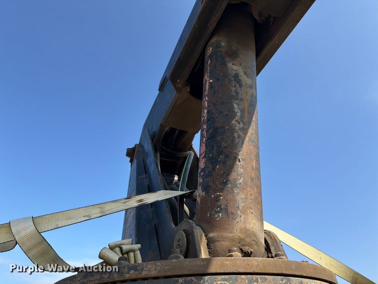image for item FK4123 2003 Kenworth T800 crane truck