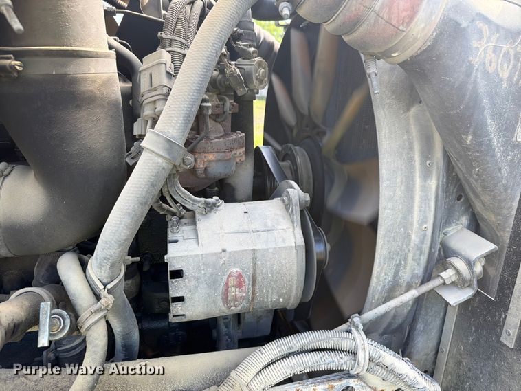 image for item FK4123 2003 Kenworth T800 crane truck