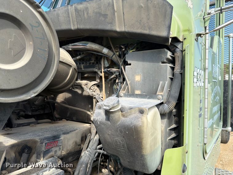 image for item FK4123 2003 Kenworth T800 crane truck