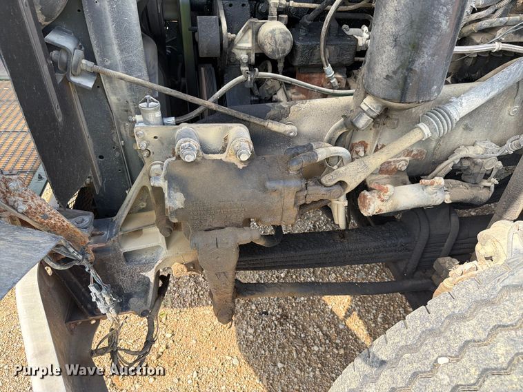 image for item FK4123 2003 Kenworth T800 crane truck