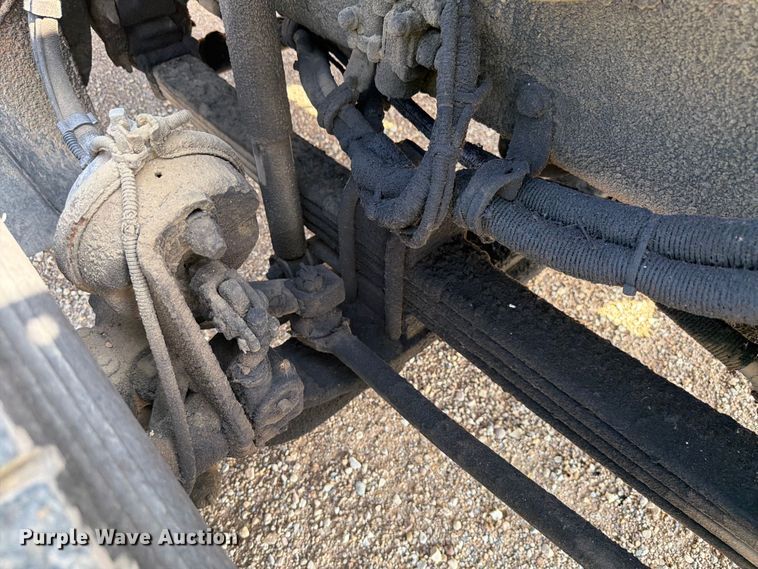 image for item FK4123 2003 Kenworth T800 crane truck