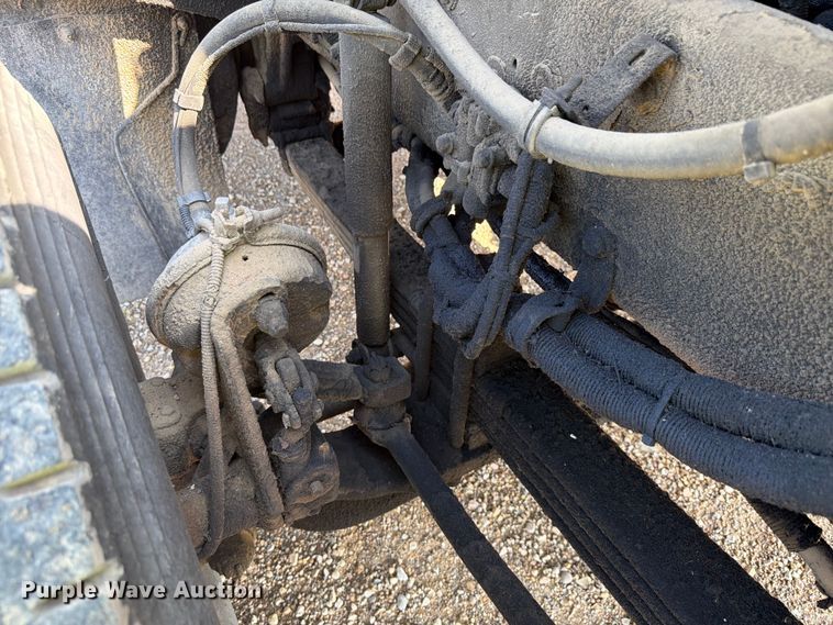 image for item FK4123 2003 Kenworth T800 crane truck