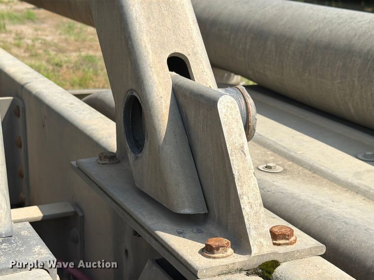 image for item FK4124 2003 Heil Pneumatic bulk trailer pneumatic dry bulk trailer