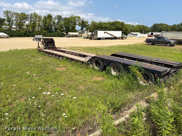 image for item FK4125 2000 Talbert lowboy equipment trailer