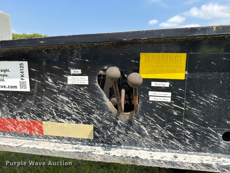 image for item FK4125 2000 Talbert lowboy equipment trailer