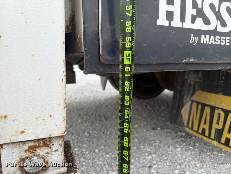 image for item FK4126 2010 Peterbilt 337 utility / service truck