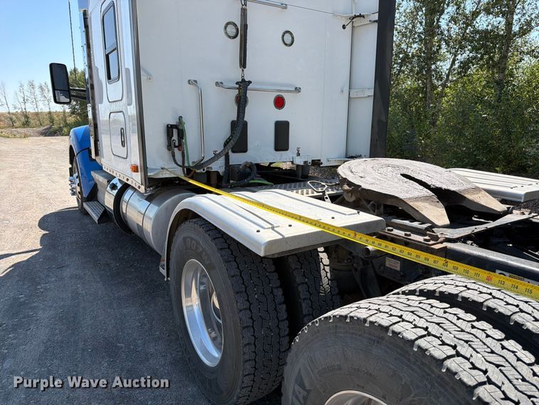 image for item FK4549 2023 Kenworth W990 semi truck