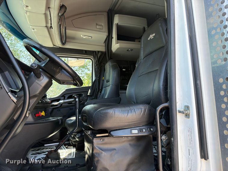 image for item FK4549 2023 Kenworth W990 semi truck