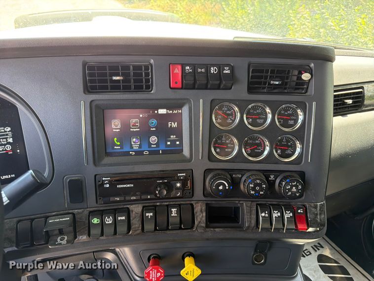 image for item FK4549 2023 Kenworth W990 semi truck