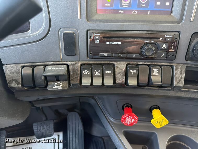 image for item FK4549 2023 Kenworth W990 semi truck