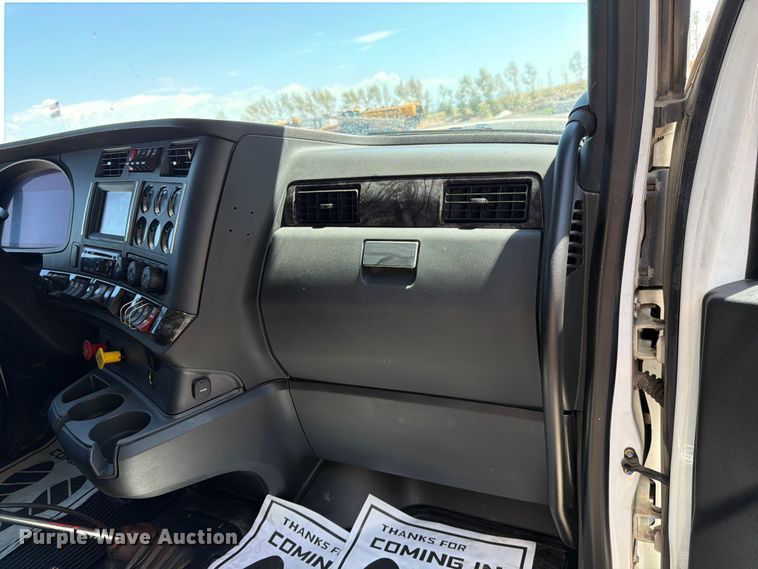 image for item FK4549 2023 Kenworth W990 semi truck