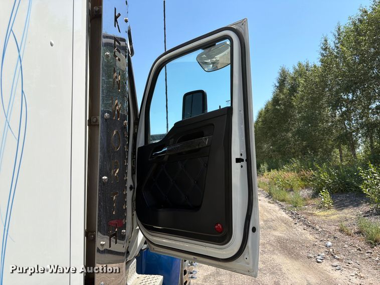 image for item FK4549 2023 Kenworth W990 semi truck