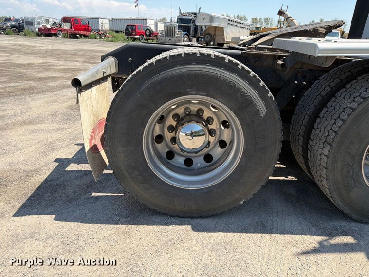 image for item FK4549 2023 Kenworth W990 semi truck