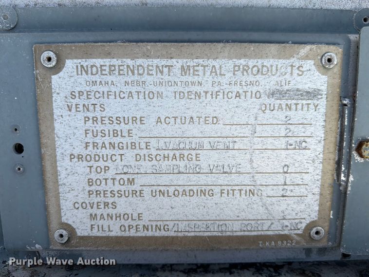 image for item FM7615 1976 Fruehauf pneumatic dry bulk trailer