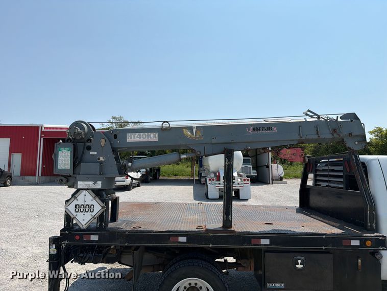 image for item FN2546 2012 Ford F550 Super Duty flatbed truck