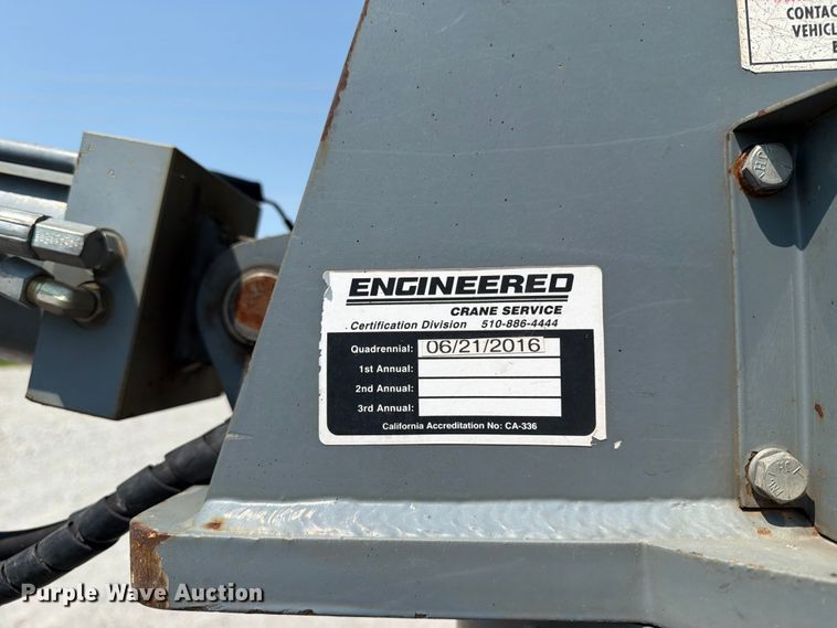 image for item FN2546 2012 Ford F550 Super Duty flatbed truck