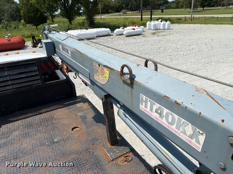 image for item FN2546 2012 Ford F550 Super Duty flatbed truck
