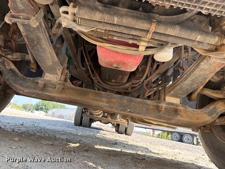 image for item FN5781 2012 Freightliner Business Class M2 106 rollback truck