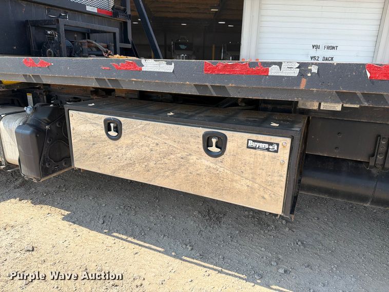 image for item FN5785 2012 Freightliner Business Class M2 106 rollback truck