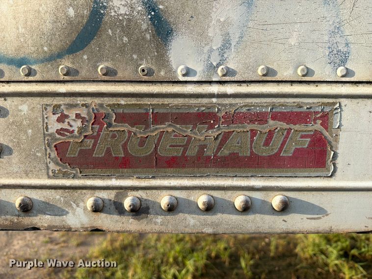image for item FU1018 1981 Fruehauf FB-X-F-45LS dry van trailer