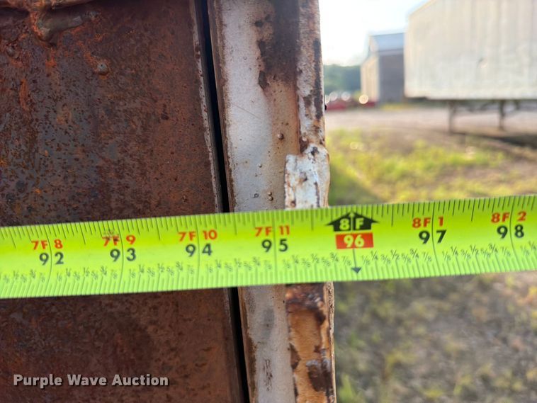 image for item FU1018 1981 Fruehauf FB-X-F-45LS dry van trailer