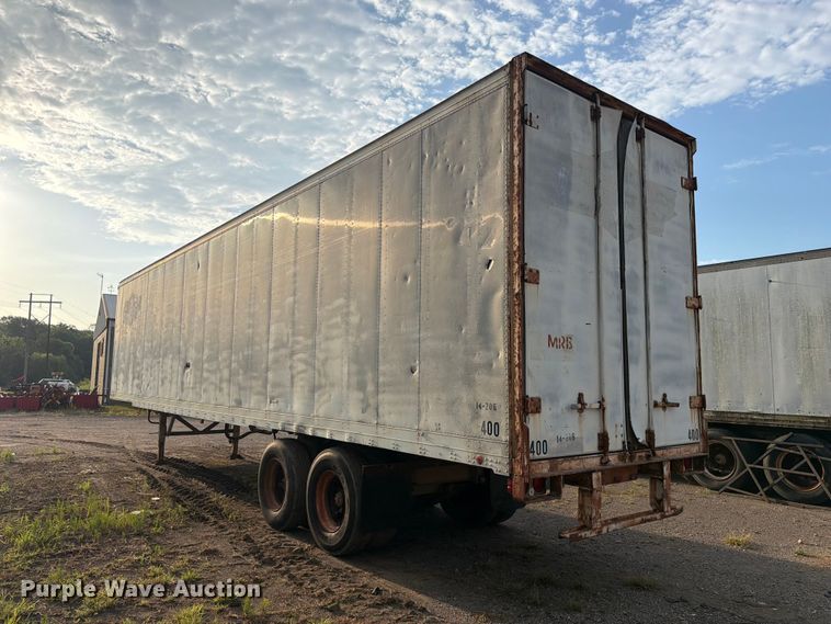 image for item FU1020 1980 Fruehauf dry van trailer