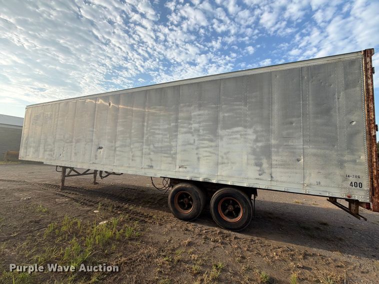 image for item FU1020 1980 Fruehauf dry van trailer