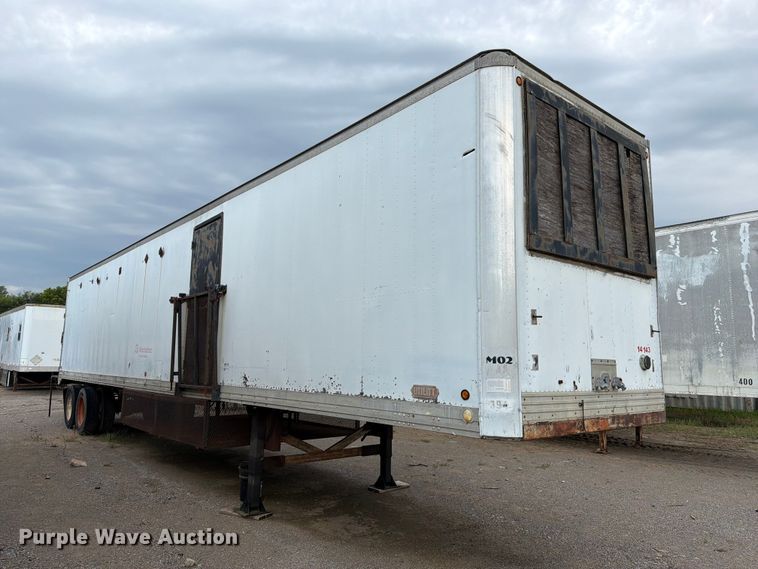 image for item FU1021 1986 Utility VS2R dry van trailer