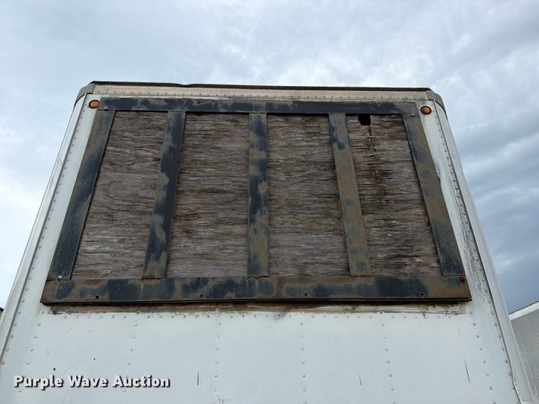 image for item FU1021 1986 Utility VS2R dry van trailer