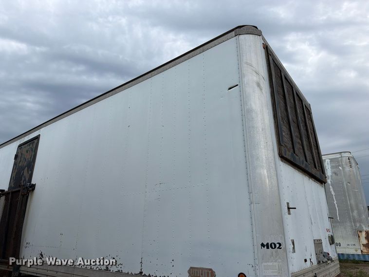 image for item FU1021 1986 Utility VS2R dry van trailer