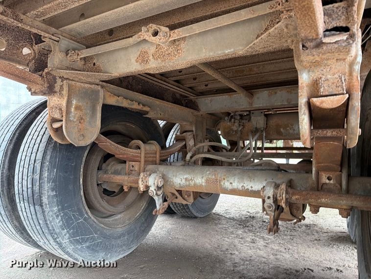 image for item FU1021 1986 Utility VS2R dry van trailer