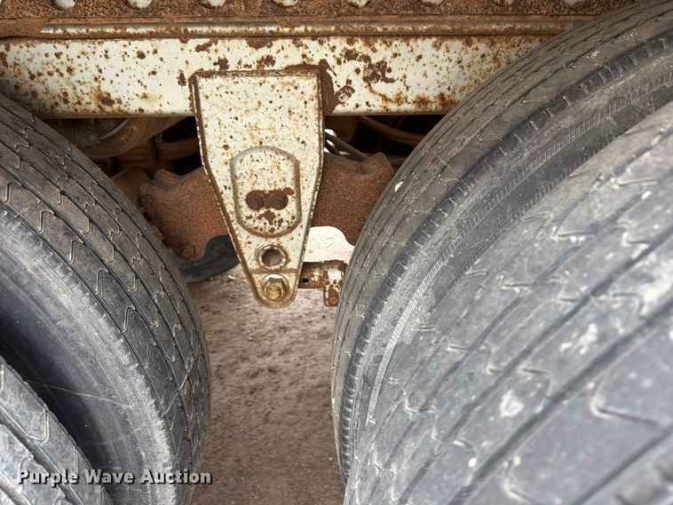 image for item FU1021 1986 Utility VS2R dry van trailer